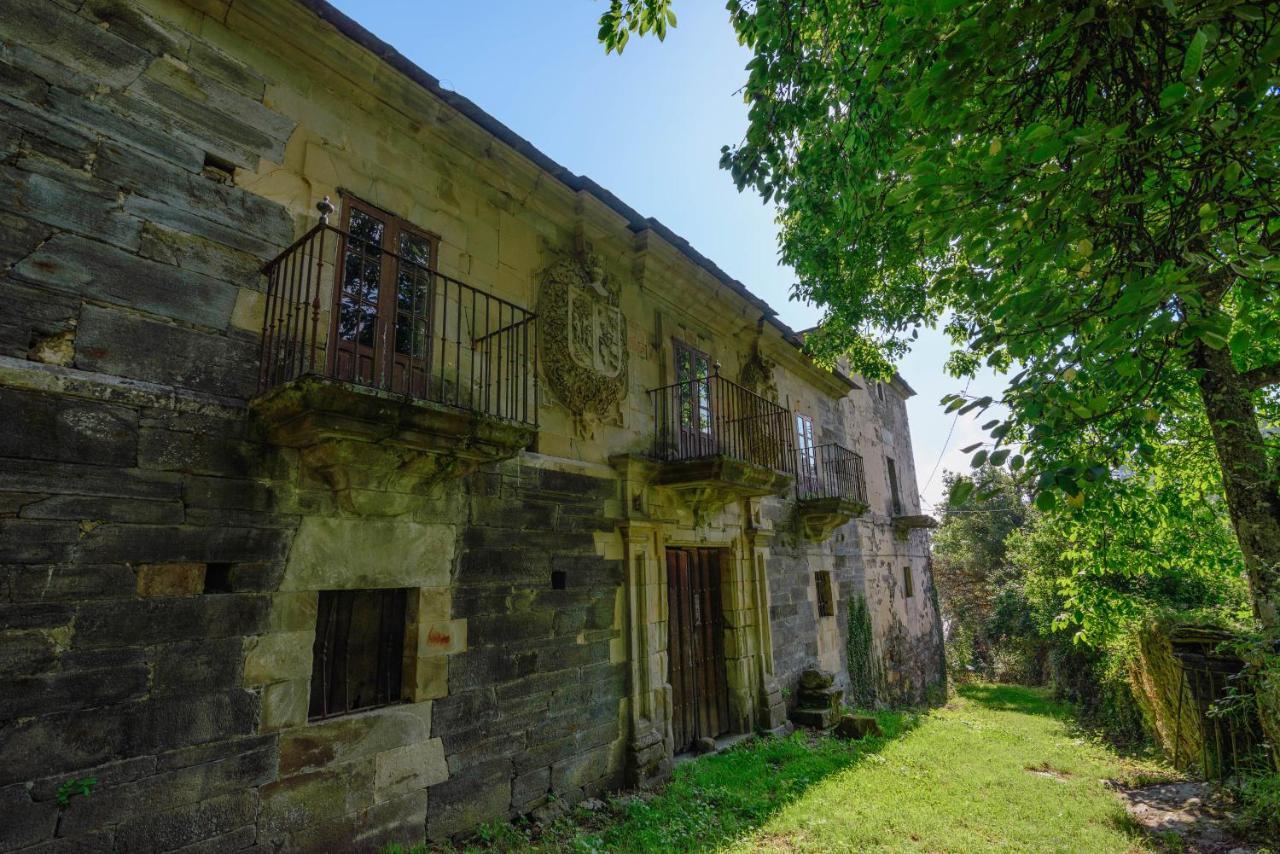 Apartamentos Rurales Casa Riveras Санта-Эулалия-де-Оскос Экстерьер фото